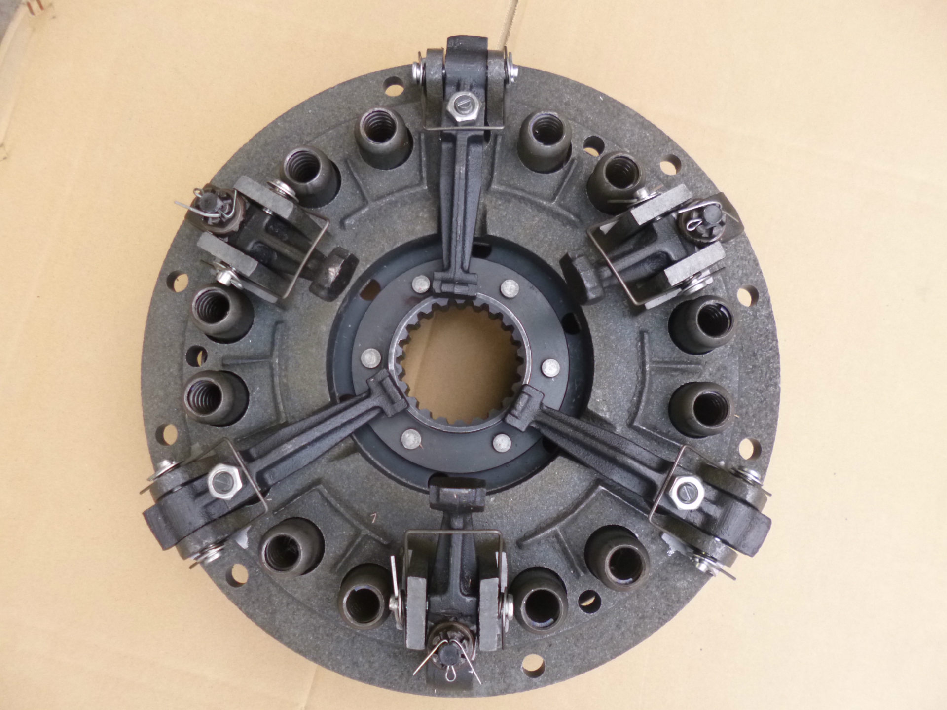 离合器片压盘T-40 T25-1601050
